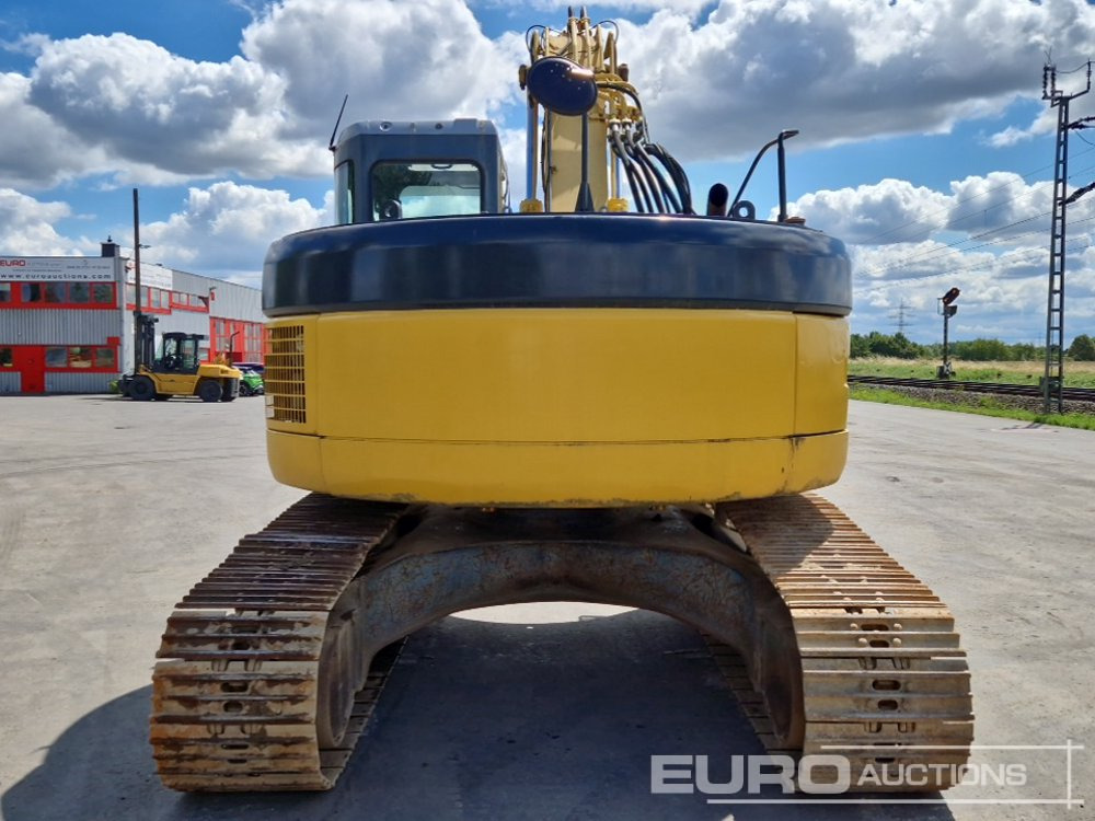 Komatsu PC228USLC-3N0 - Excavadora de cadenas: foto 4 Komatsu PC228USLC-3N0 - Excavadora de cadenas: foto 4