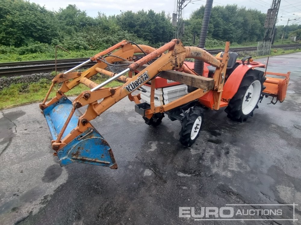 Kubota B1600 - Mini tractor: foto 1 Kubota B1600 - Mini tractor: foto 1