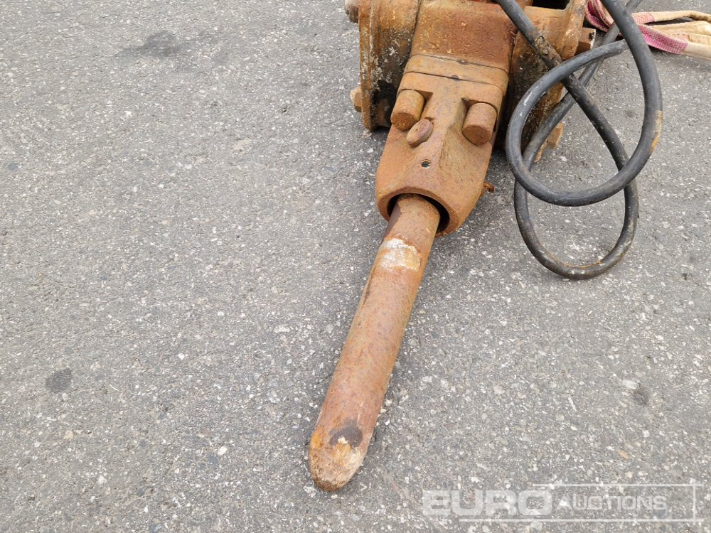 NPK Hydraulic Breaker with QH to suit Mini Excavator - Martillo hidráulico: foto 5 NPK Hydraulic Breaker with QH to suit Mini Excavator - Martillo hidráulico: foto 5