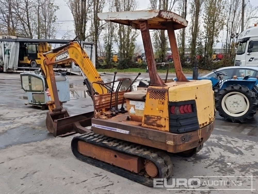 Nissan N260.2 - Miniexcavadora: foto 3 Nissan N260.2 - Miniexcavadora: foto 3