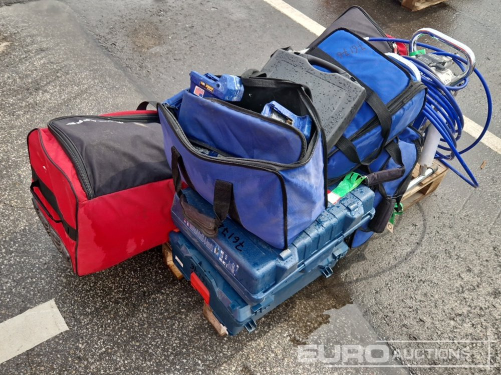Pallet Of Assorted Electric Tools, Paint Spray System - Equipo de construcción: foto 4 Pallet Of Assorted Electric Tools, Paint Spray System - Equipo de construcción: foto 4