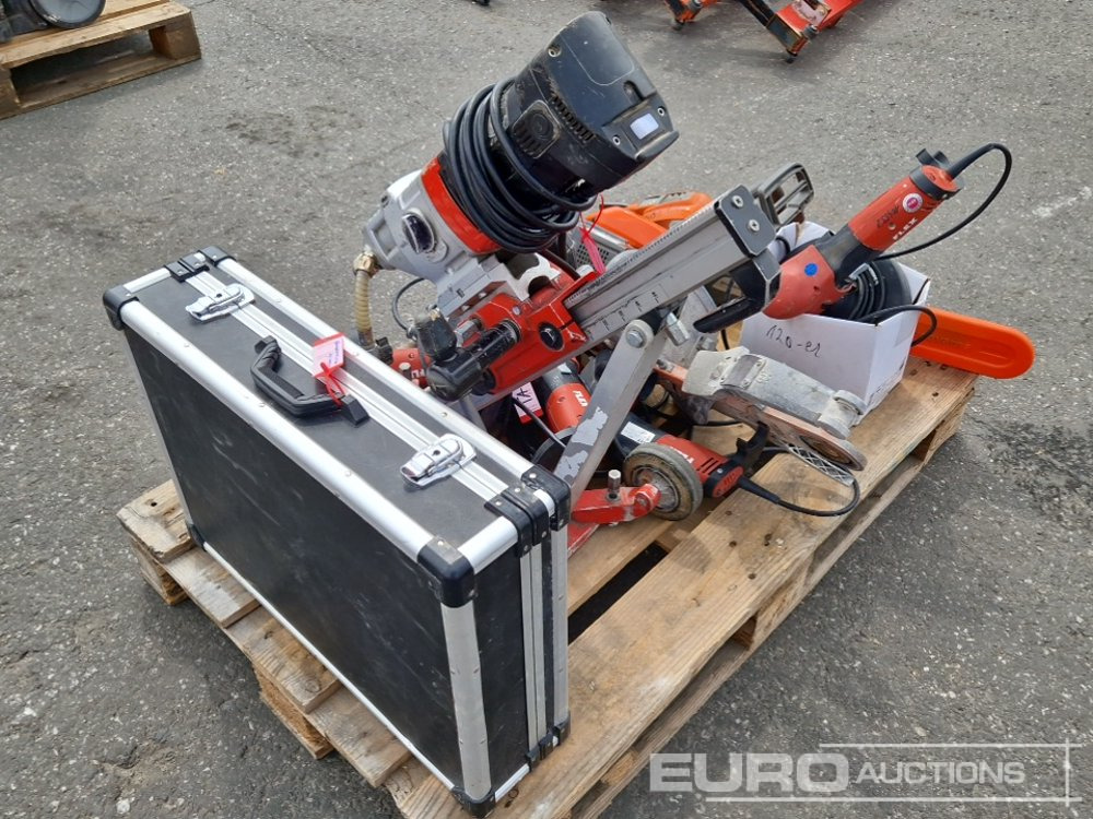 Pallet of Electric Tools, Wall Sanders, Core Drill (2 of) , Quick Cut Saw, Chainsaw - Equipo de construcción: foto 2 Pallet of Electric Tools, Wall Sanders, Core Drill (2 of) , Quick Cut Saw, Chainsaw - Equipo de construcción: foto 2