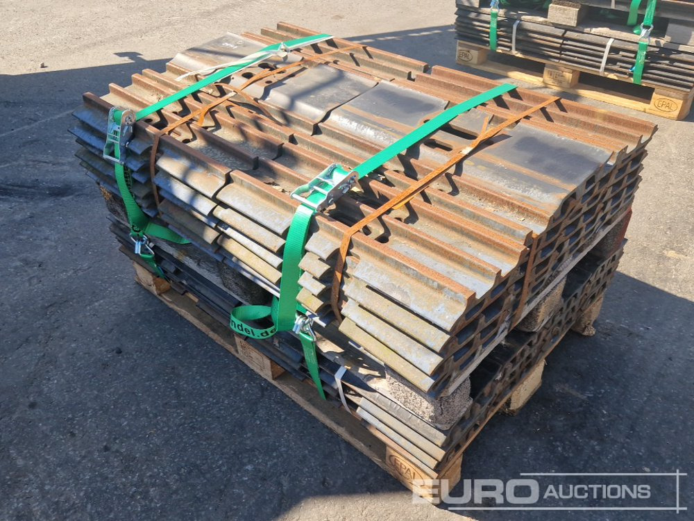 600mm Steel Plates to suit Hitachi ZX210-6 - Recambio para Excavadora: foto 3 600mm Steel Plates to suit Hitachi ZX210-6 - Recambio para Excavadora: foto 3