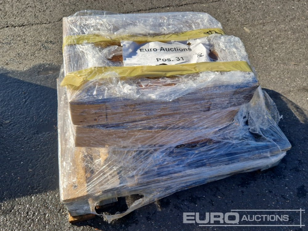 Pallet of Idler to suit Hitachi ZX38U-5 PartNr 9269094 - Recambio para Excavadora: foto 2 Pallet of Idler to suit Hitachi ZX38U-5 PartNr 9269094 - Recambio para Excavadora: foto 2