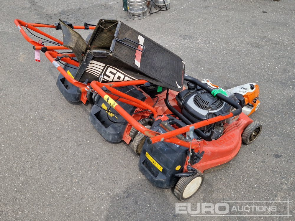 Sabo Electric Walk Behind Lawnmowers (2 of), Petrol Lawnmower, Stihl Petrol Hedge Cutter - Equipo de construcción: foto 3 Sabo Electric Walk Behind Lawnmowers (2 of), Petrol Lawnmower, Stihl Petrol Hedge Cutter - Equipo de construcción: foto 3