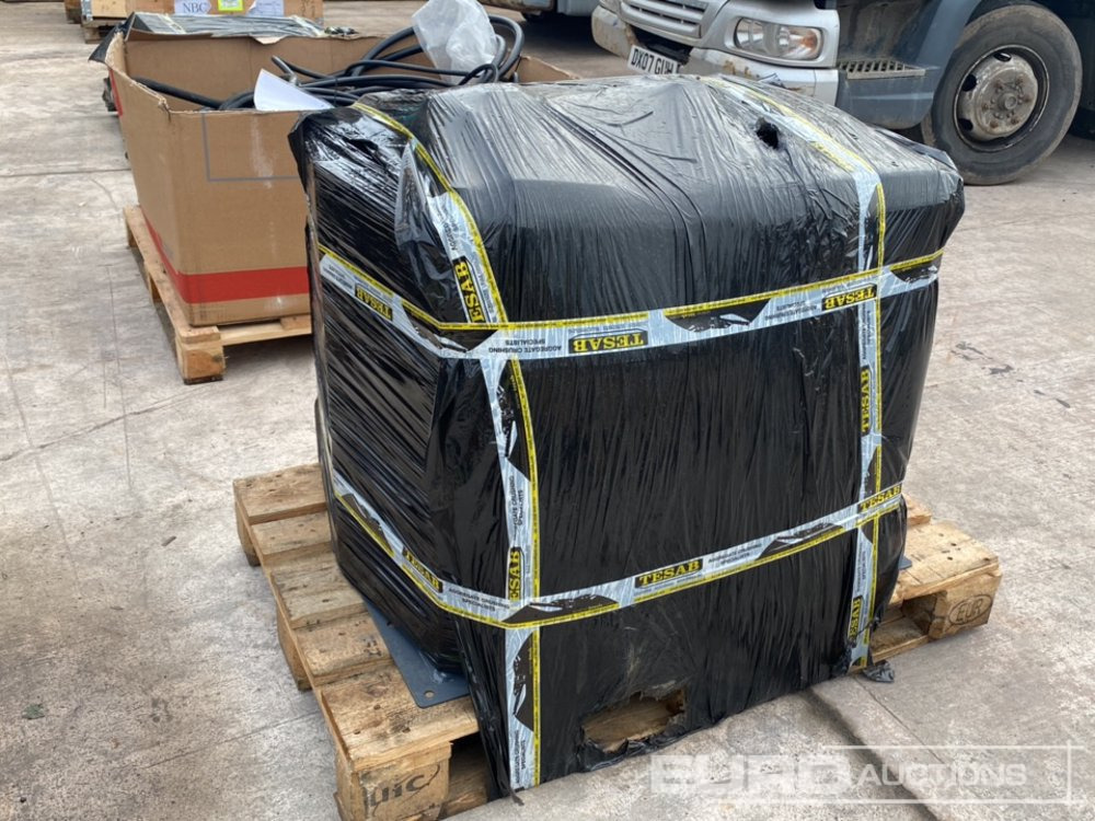 Tesab 1008 Hydraulic Tanks - Depósito hidráulico: foto 1 Tesab 1008 Hydraulic Tanks - Depósito hidráulico: foto 1