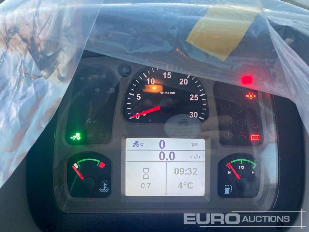 Tractor Unused 2025 CaseIH Farmhall 75A: foto 8