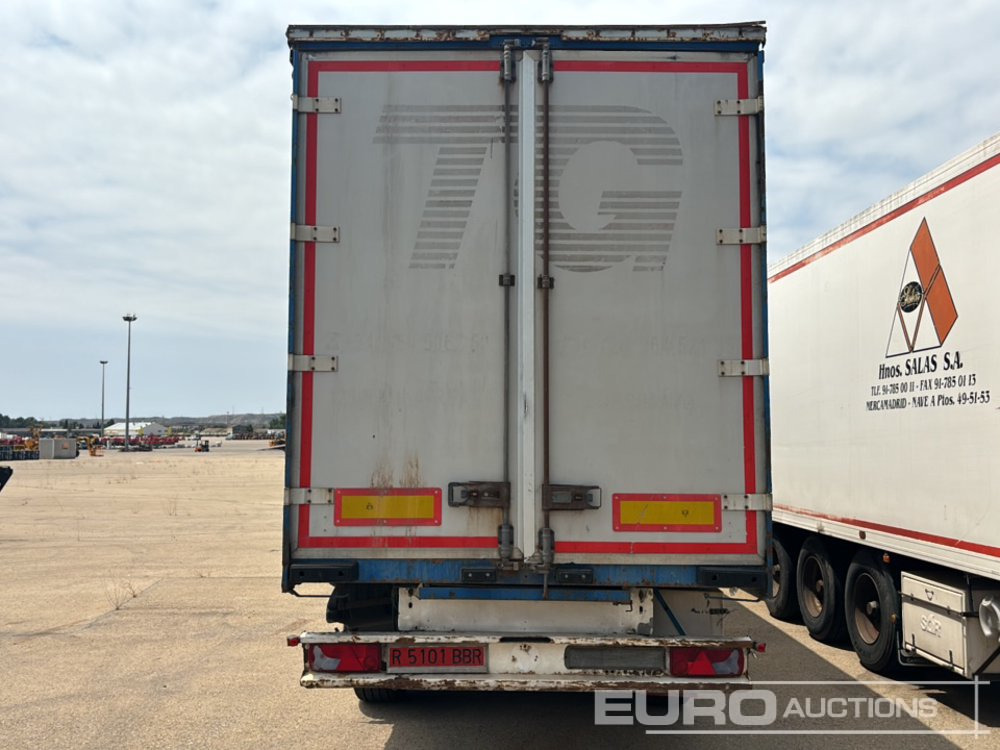 2004 Leciñena AR-13600 - Semirremolque lona: foto 4 2004 Leciñena AR-13600 - Semirremolque lona: foto 4