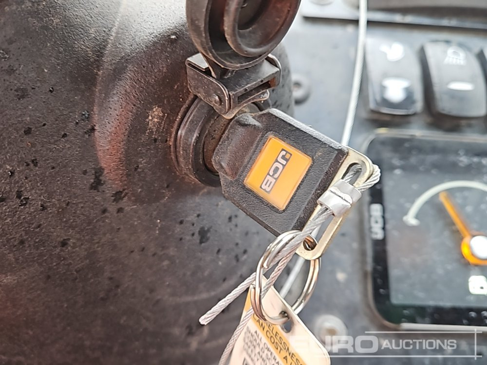 Miniexcavadora 2020 JCB 16C-1 T3: foto 43