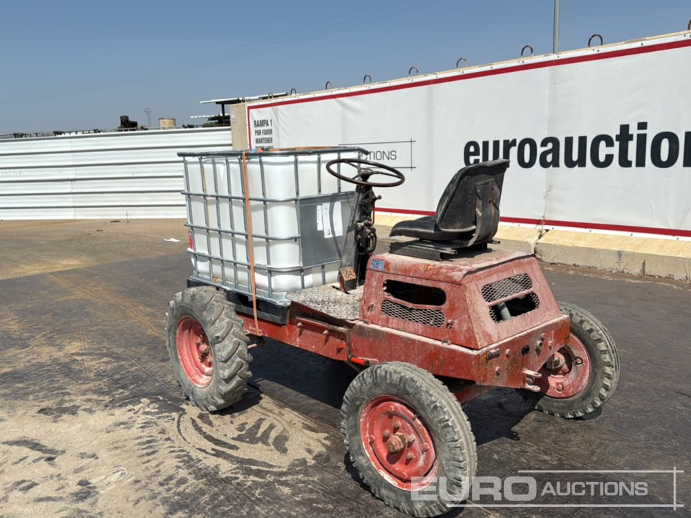 Compact Tractor, Water Tank - Mini tractor: foto 3 Compact Tractor, Water Tank - Mini tractor: foto 3