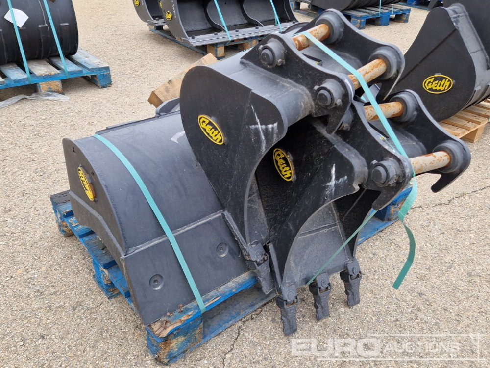 Unused 2024 Geith AT2.8R-1200SR 48" Tilt Ditching Bucket, H03-0450 18" Digging Bucket, H03-0300 12" Digging Bucket 35mm Pin to suit Mini / Conjunto Cazos Excavator - Cazo: foto 1 Unused 2024 Geith AT2.8R-1200SR 48" Tilt Ditching Bucket, H03-0450 18" Digging Bucket, H03-0300 12" Digging Bucket 35mm Pin to suit Mini / Conjunto Cazos Excavator - Cazo: foto 1
