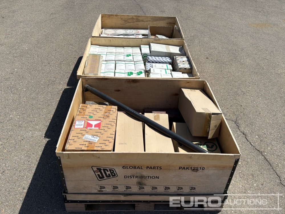 Unused Astra Pallet Spare Parts & Filters (3 of) - Equipo de construcción: foto 2 Unused Astra Pallet Spare Parts & Filters (3 of) - Equipo de construcción: foto 2
