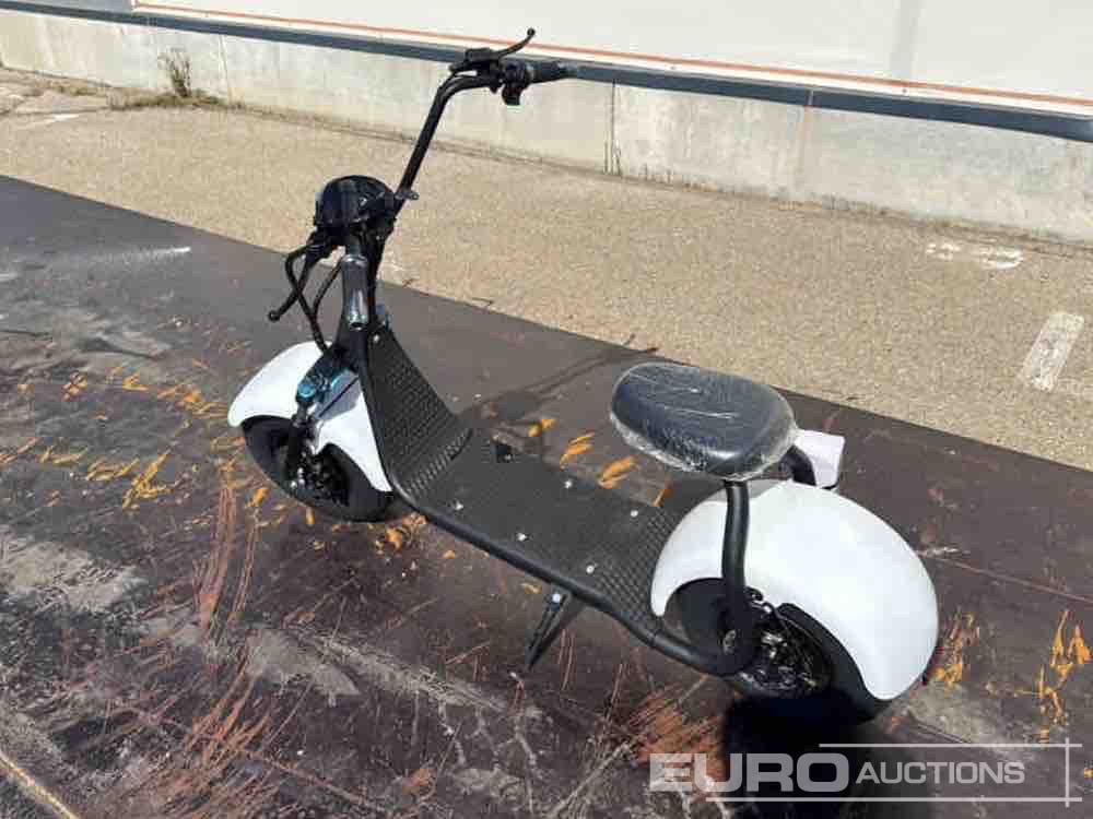 Unused City coco Electric Scooter Max Speed 40km/h, Autonomy 45km / Scooter Eléctrico - Motocicleta: foto 3 Unused City coco Electric Scooter Max Speed 40km/h, Autonomy 45km / Scooter Eléctrico - Motocicleta: foto 3