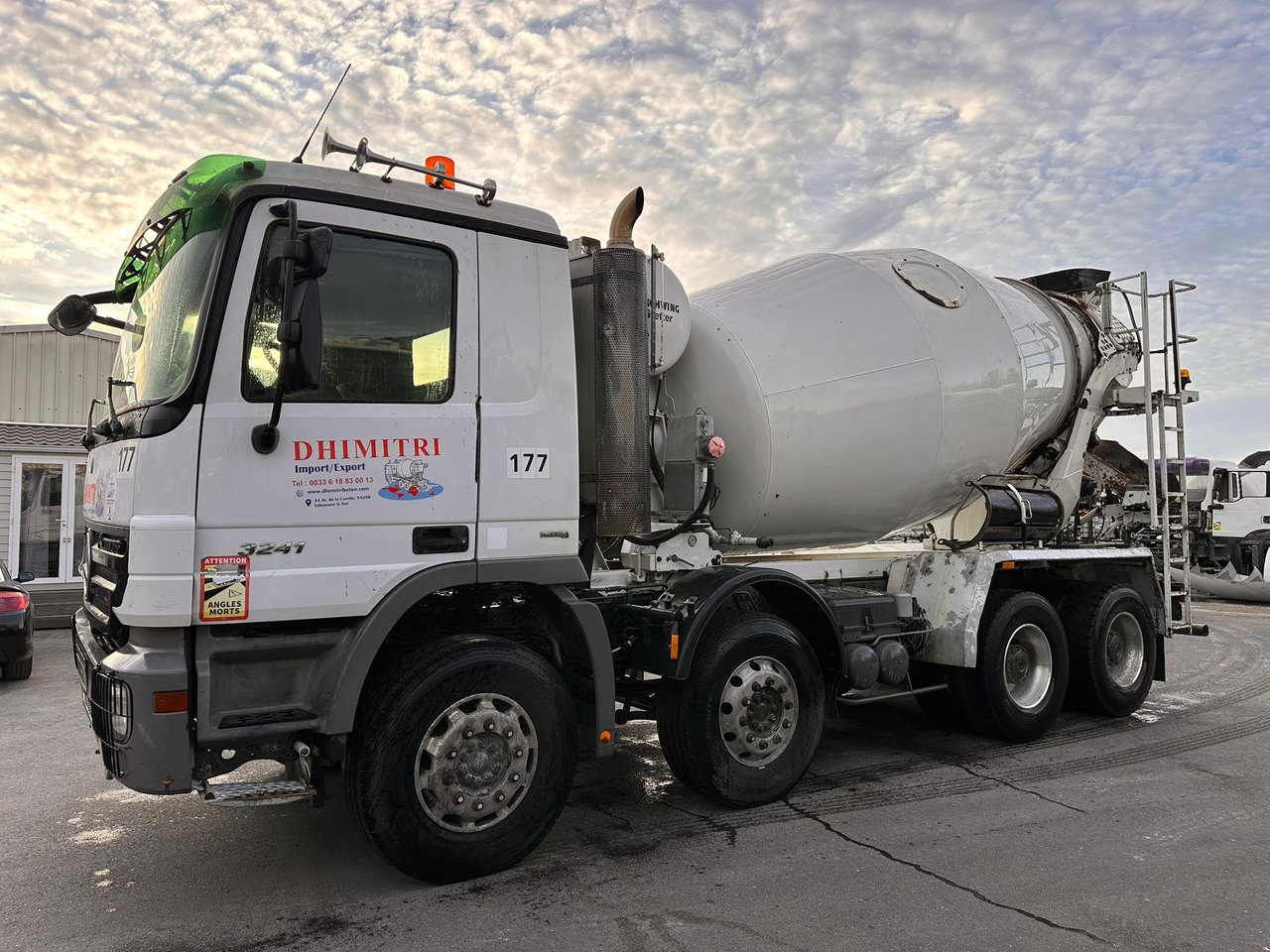 Camion béton Mercedes Actros 3241 CR-432-JW - Camión hormigonera: foto 2 Camion béton Mercedes Actros 3241 CR-432-JW - Camión hormigonera: foto 2