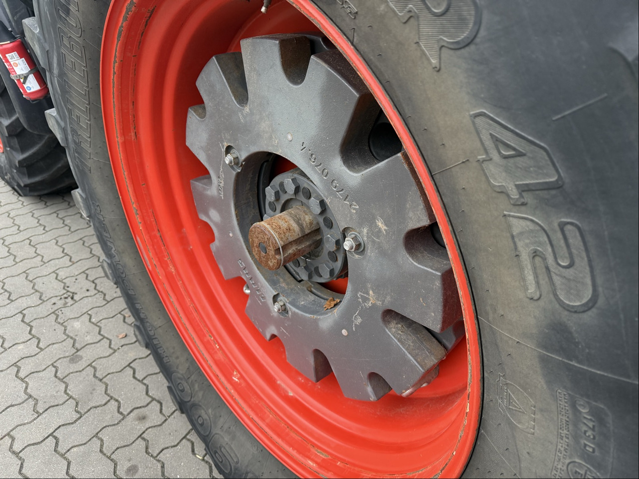 Claas Axion 870 C-Matic - Tractor: foto 3 Claas Axion 870 C-Matic - Tractor: foto 3