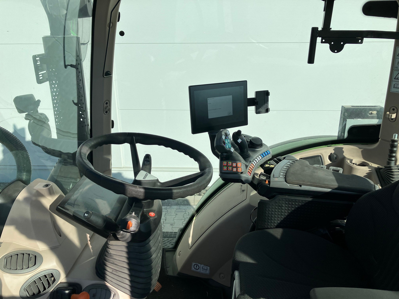 Fendt 718 Vario Gen6 Power Setting - Tractor: foto 2 Fendt 718 Vario Gen6 Power Setting - Tractor: foto 2