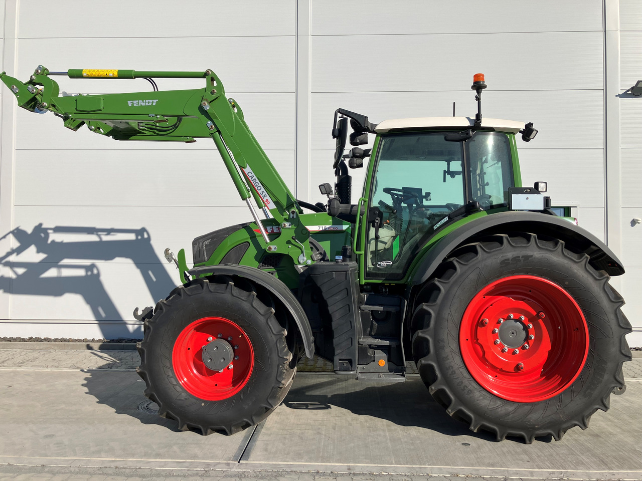 Fendt 718 Vario Gen6 Power Setting - Tractor: foto 1 Fendt 718 Vario Gen6 Power Setting - Tractor: foto 1