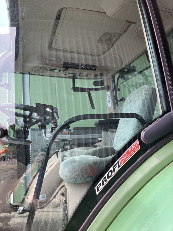 Fendt 718 Vario Profi Plus - Tractor: foto 2 Fendt 718 Vario Profi Plus - Tractor: foto 2