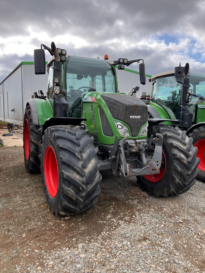 Fendt 720 Vario S4 Profi - Tractor: foto 3 Fendt 720 Vario S4 Profi - Tractor: foto 3