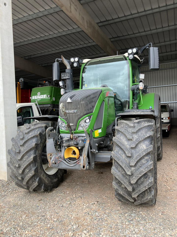 Fendt 720 Vario S4 Profi - Tractor: foto 1 Fendt 720 Vario S4 Profi - Tractor: foto 1