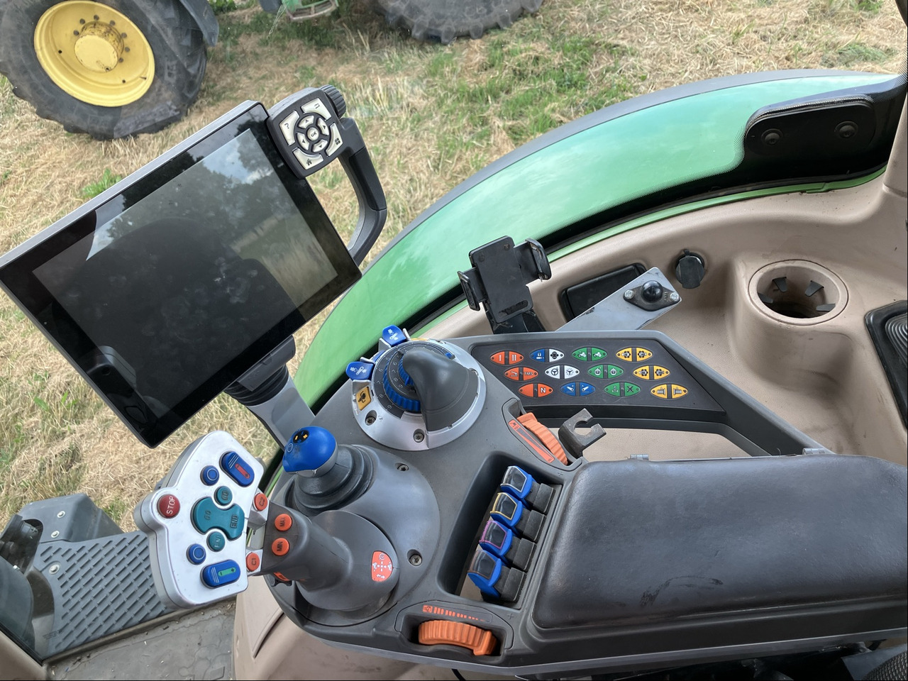 Fendt 724 Vario S4 - Tractor: foto 3 Fendt 724 Vario S4 - Tractor: foto 3
