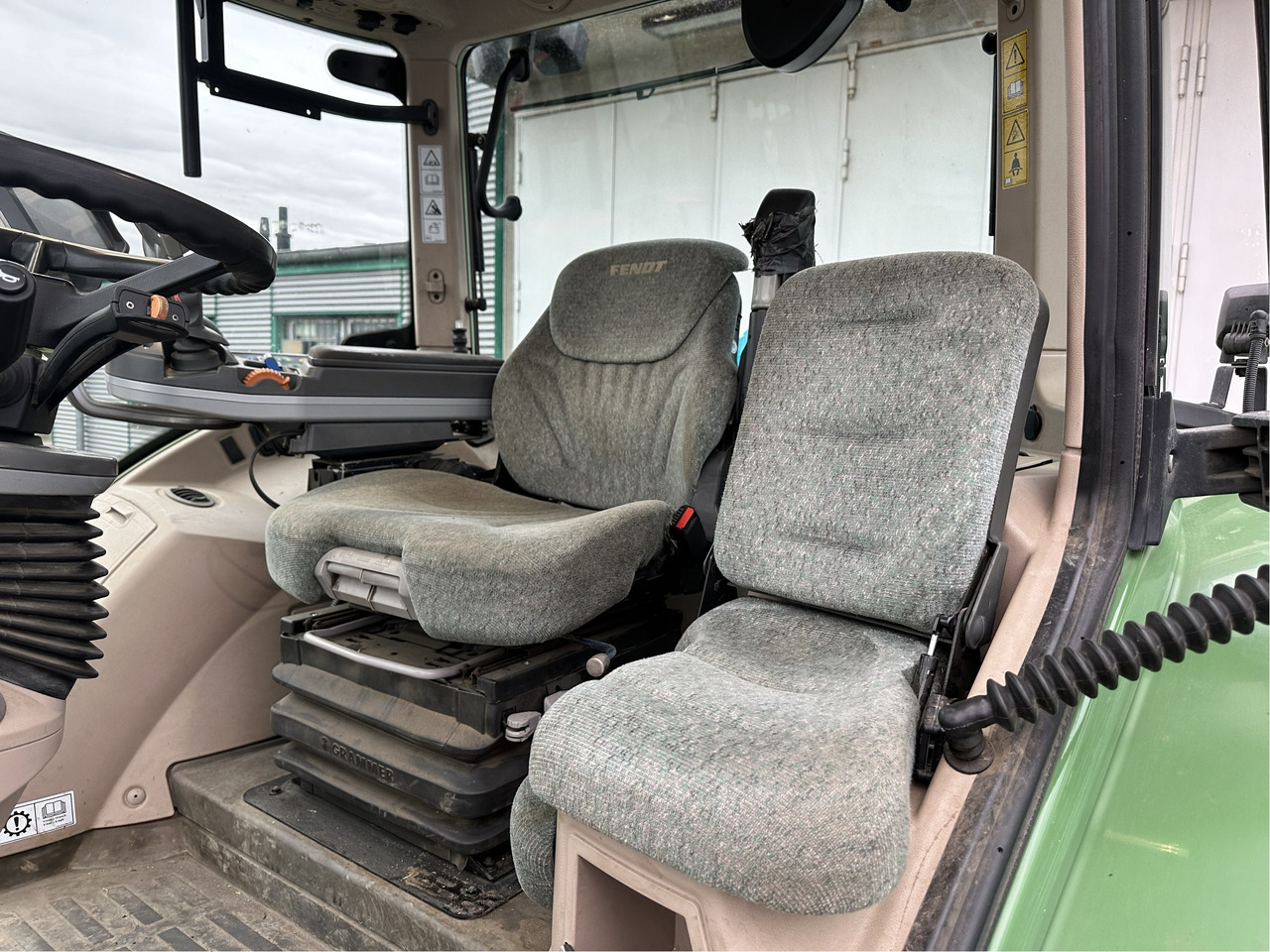 Fendt 724 Vario S4 ProfiPlus - Tractor: foto 4 Fendt 724 Vario S4 ProfiPlus - Tractor: foto 4