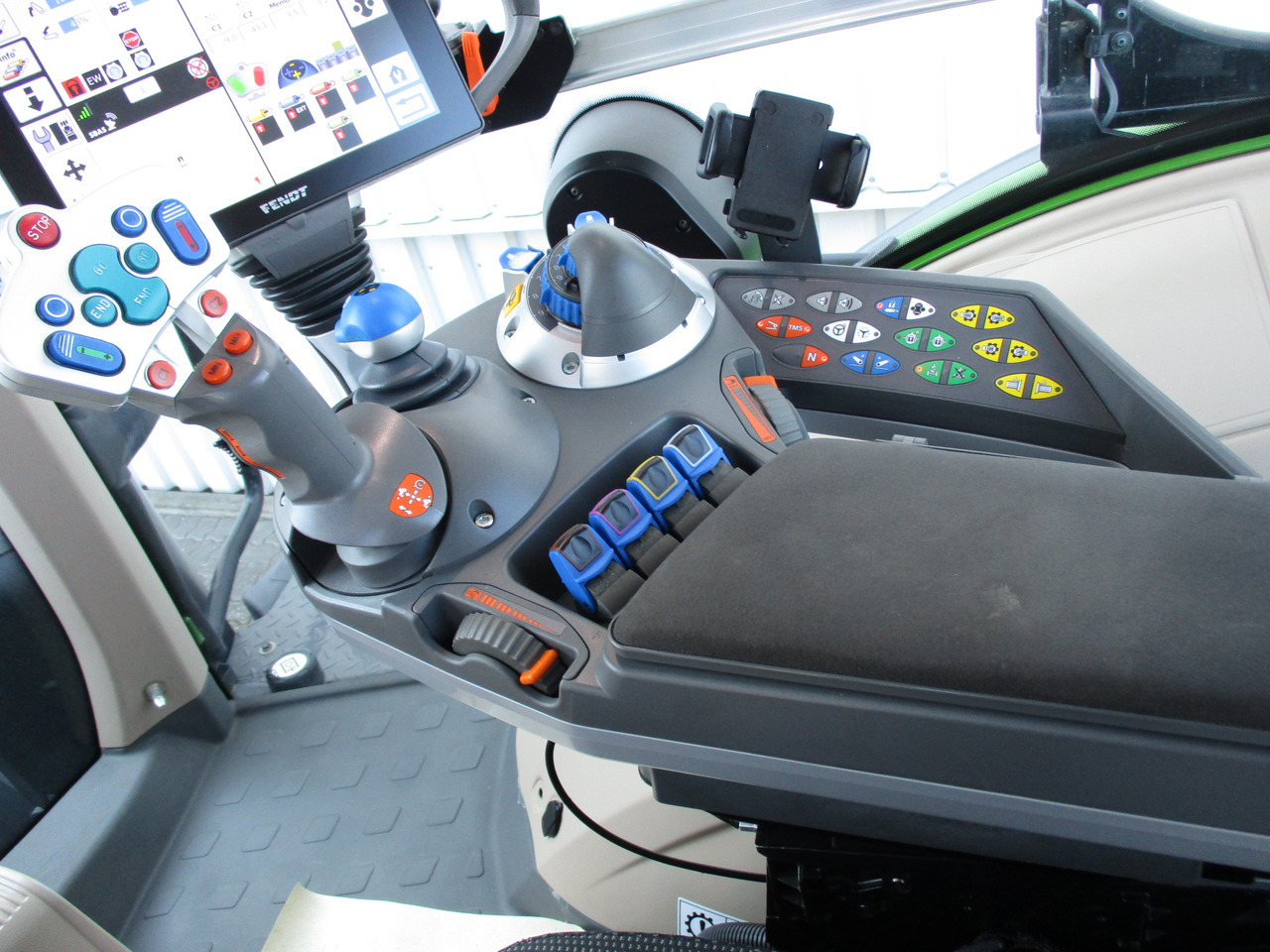 Fendt 939 Vario Gen6 ProfiPlus - Tractor: foto 4 Fendt 939 Vario Gen6 ProfiPlus - Tractor: foto 4