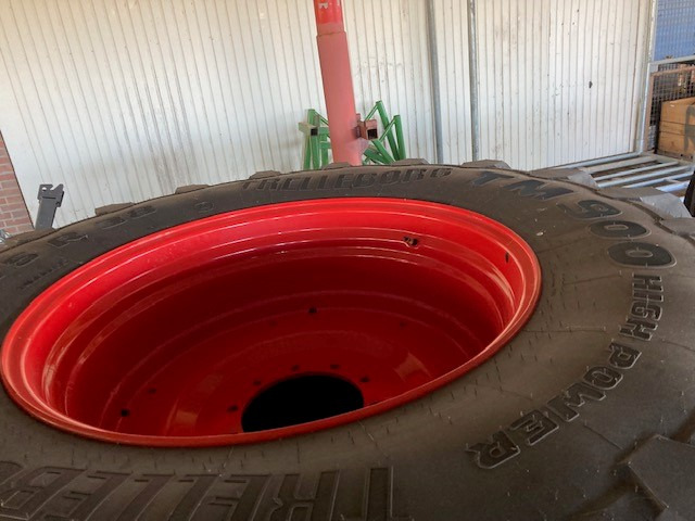 Fendt Trelleborg 650/75R38 600/65R - Neumático: foto 5 Fendt Trelleborg 650/75R38 600/65R - Neumático: foto 5