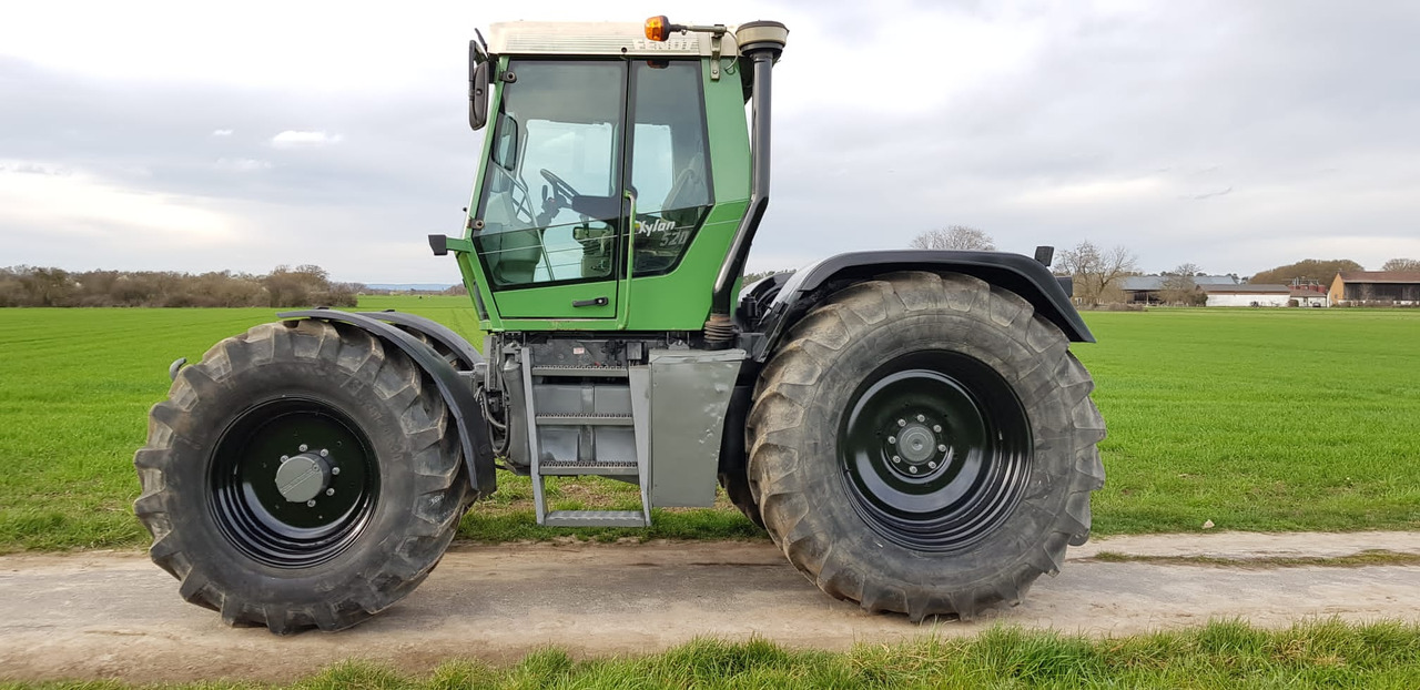 Fendt Xylon 520 - Tractor: foto 5 Fendt Xylon 520 - Tractor: foto 5