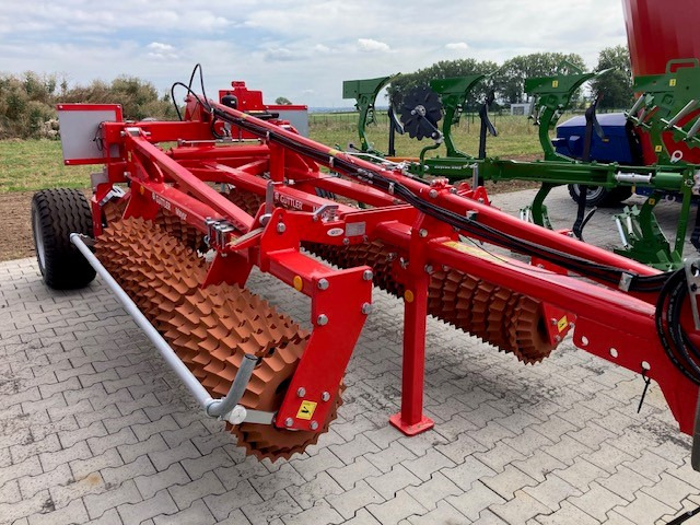 Güttler Mayor 640 - Rodillo agrícola: foto 1 Güttler Mayor 640 - Rodillo agrícola: foto 1