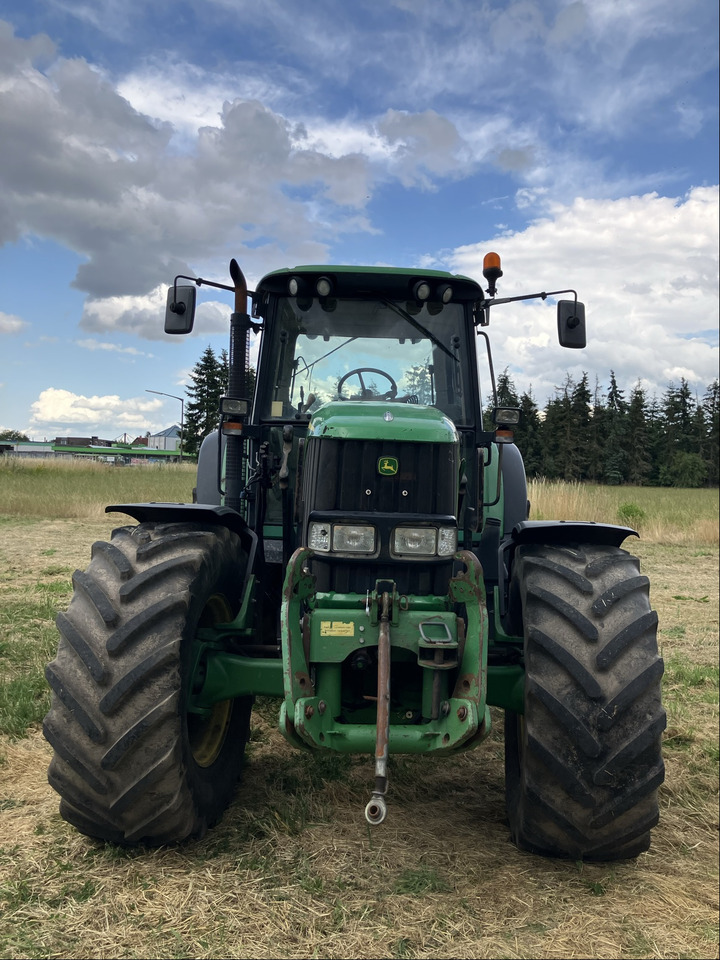 Tractor John Deere 6920 Auto Quad: foto 11 Tractor John Deere 6920 Auto Quad: foto 11