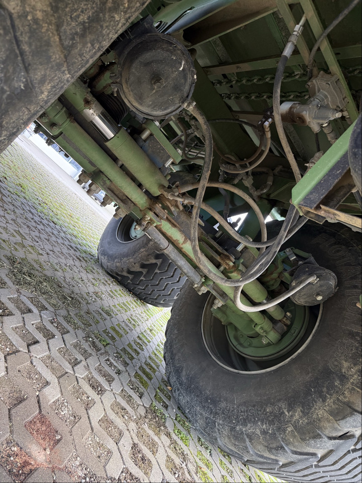 Krone TX 460 - Remolque agrícola: foto 4 Krone TX 460 - Remolque agrícola: foto 4