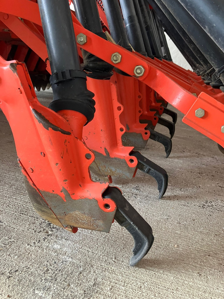 Kuhn Drillmaschinen - Sembradora: foto 5 Kuhn Drillmaschinen - Sembradora: foto 5