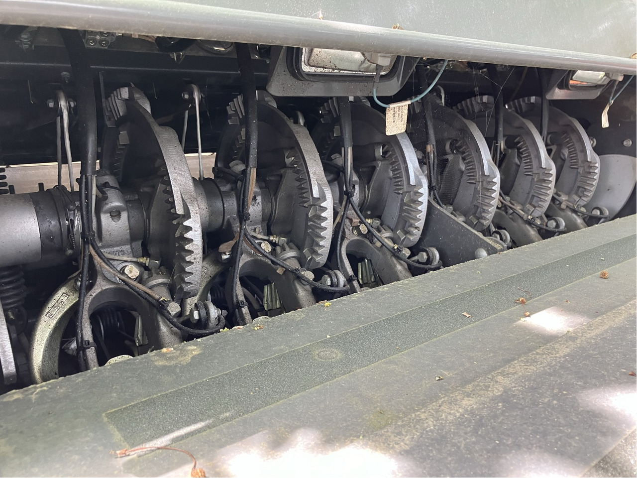 Massey Ferguson 2270 XDTC - Empacadora de pacas cuadradas: foto 2 Massey Ferguson 2270 XDTC - Empacadora de pacas cuadradas: foto 2