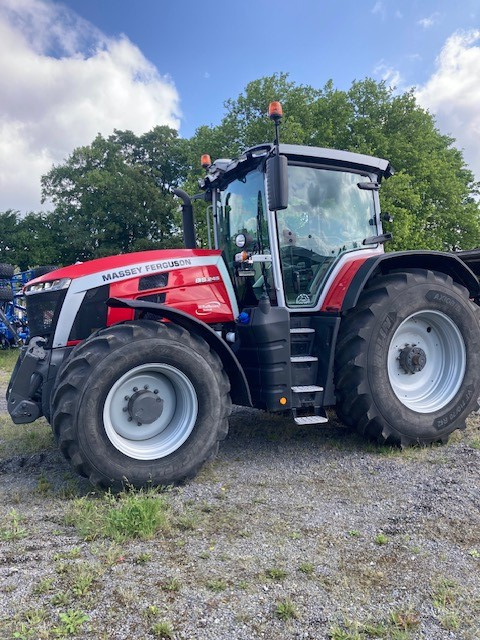 Massey Ferguson 8S.245 Dyna E-Power Excl - Tractor: foto 1 Massey Ferguson 8S.245 Dyna E-Power Excl - Tractor: foto 1