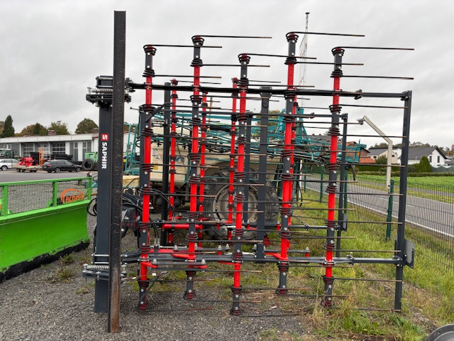 Saphir ClearStar 600 Strohstriegel - Equipo para trabajo del suelo: foto 1 Saphir ClearStar 600 Strohstriegel - Equipo para trabajo del suelo: foto 1