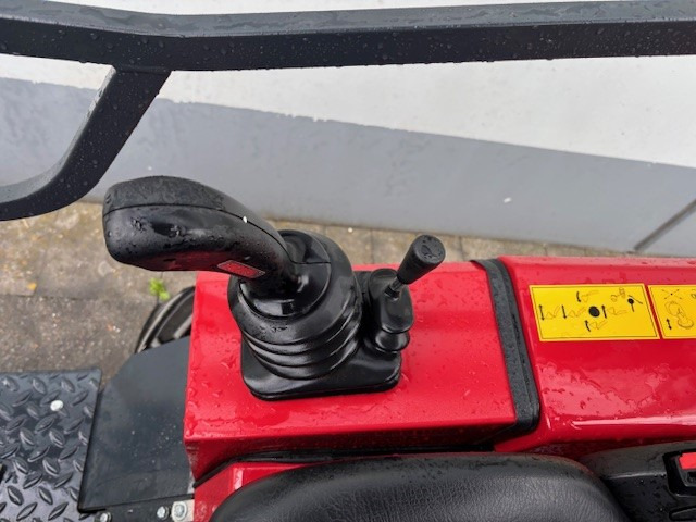 Cargadora de ruedas Schäffer Hoflader 1622: foto 7 Cargadora de ruedas Schäffer Hoflader 1622: foto 7