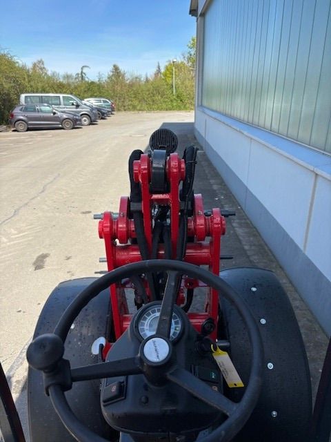 Cargadora de ruedas Schäffer Hoflader 2630: foto 6 Cargadora de ruedas Schäffer Hoflader 2630: foto 6