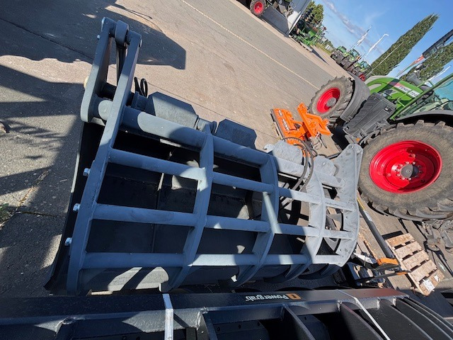 Schäffer Silage-Greifschaufel 1,80m - Maquinaria ganadera: foto 1 Schäffer Silage-Greifschaufel 1,80m - Maquinaria ganadera: foto 1