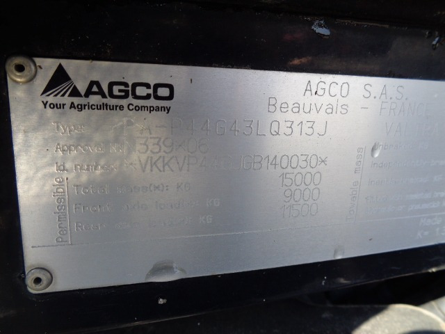 Valtra S274 - Tractor: foto 2 Valtra S274 - Tractor: foto 2