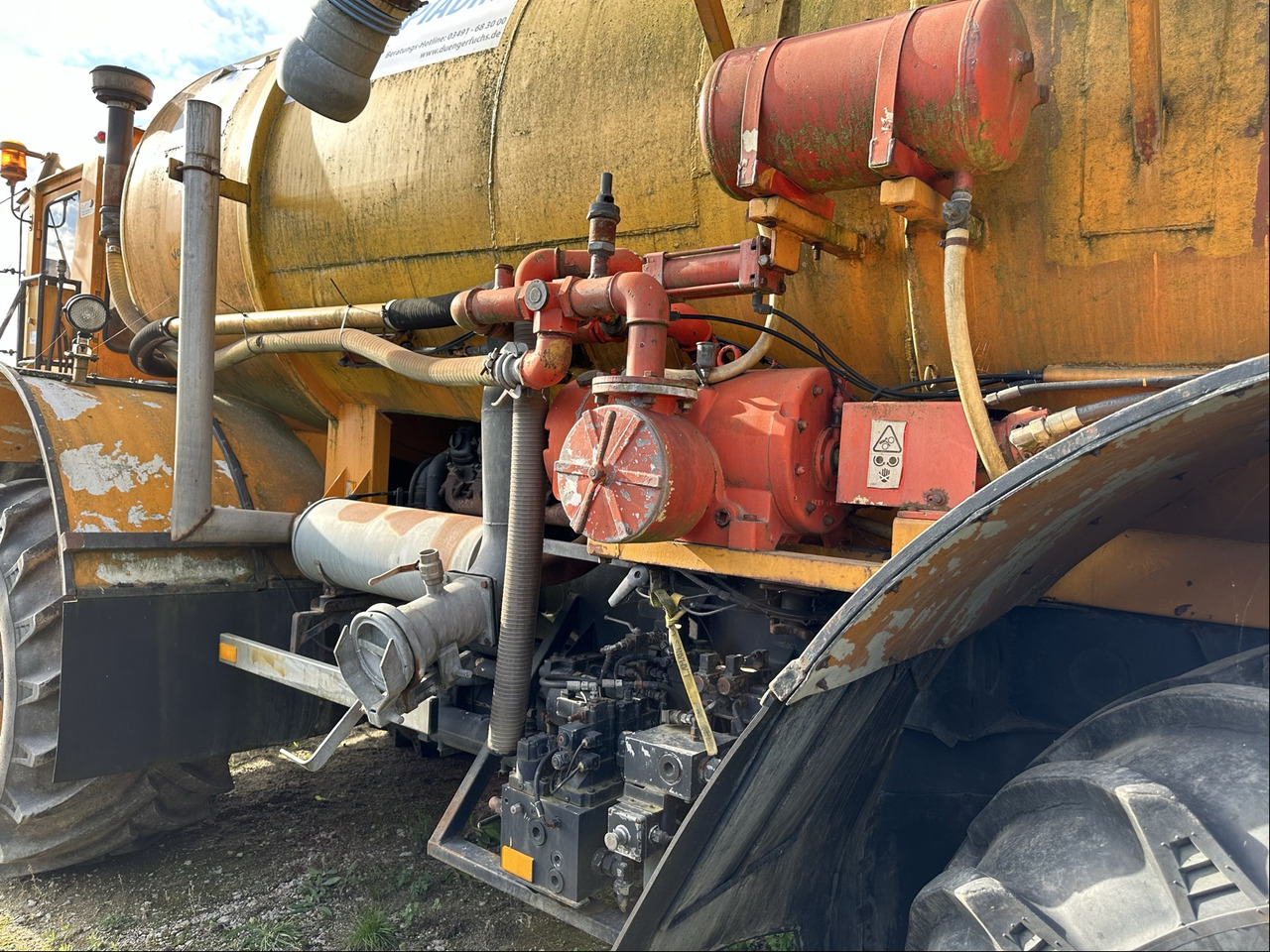 Veenhuis Güllewagen VT300 - Esparcidor de fertilizantes: foto 3 Veenhuis Güllewagen VT300 - Esparcidor de fertilizantes: foto 3