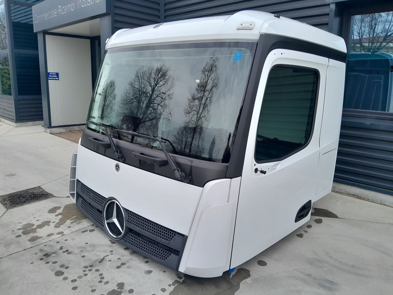 Mercedes-Benz AROCS ANTOS E6 - MP4 - Cabina e interior para Camión: foto 3 Mercedes-Benz AROCS ANTOS E6 - MP4 - Cabina e interior para Camión: foto 3