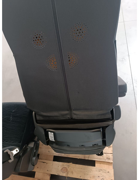 Mercedes-Benz RH+LH - DX+SX - Asiento para Camión: foto 4 Mercedes-Benz RH+LH - DX+SX - Asiento para Camión: foto 4
