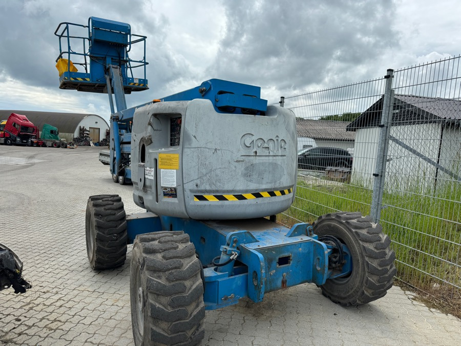 GENIE 4WD LIFT Z45 / 25 - Plataforma articulada: foto 1 GENIE 4WD LIFT Z45 / 25 - Plataforma articulada: foto 1