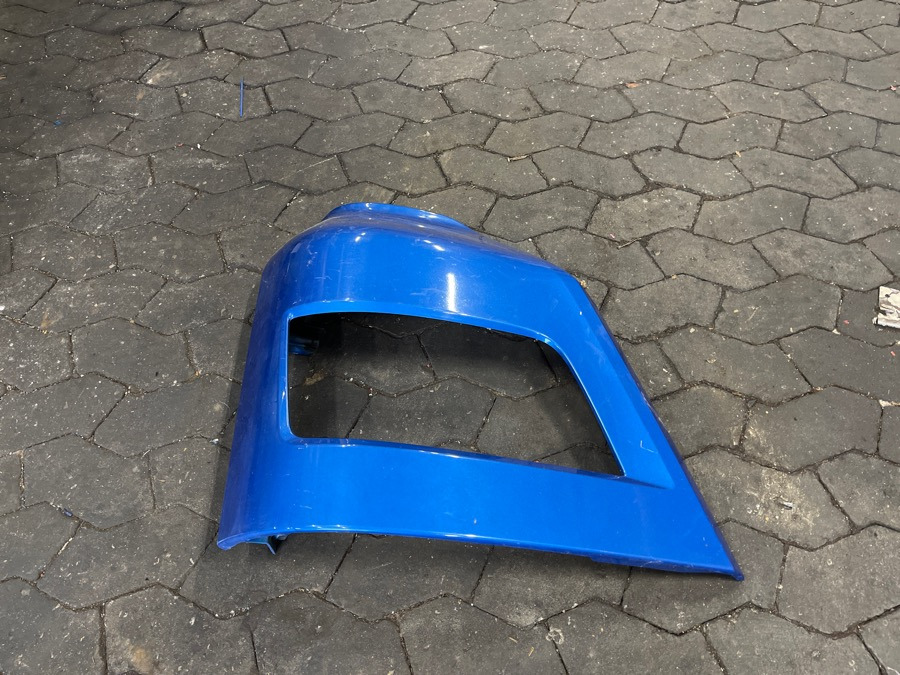 MAN BUMPER CORNER 81.41610-6750 - Esquina parachoques para Camión: foto 1 MAN BUMPER CORNER 81.41610-6750 - Esquina parachoques para Camión: foto 1
