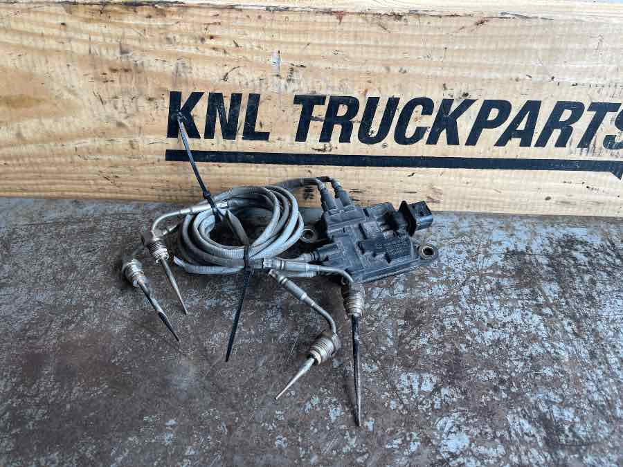 MAN EXHAUST TEMPRATUR SENSOR 51.27421-0310 - Sistema de escape para Camión: foto 1 MAN EXHAUST TEMPRATUR SENSOR 51.27421-0310 - Sistema de escape para Camión: foto 1