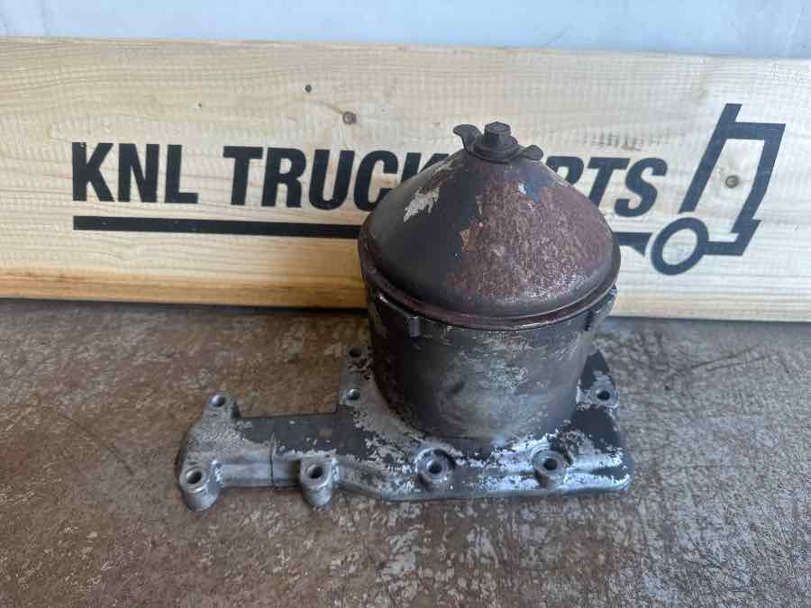 SCANIA CENTRIFUGAL OIL CLEANER 1458105 - Motor y piezas para Camión: foto 1 SCANIA CENTRIFUGAL OIL CLEANER 1458105 - Motor y piezas para Camión: foto 1