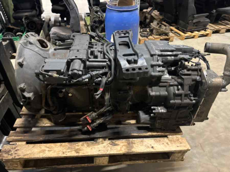 SCANIA GEARBOX GRSO925 TMS2 // 2870610 - Caja de cambios para Camión: foto 2 SCANIA GEARBOX GRSO925 TMS2 // 2870610 - Caja de cambios para Camión: foto 2