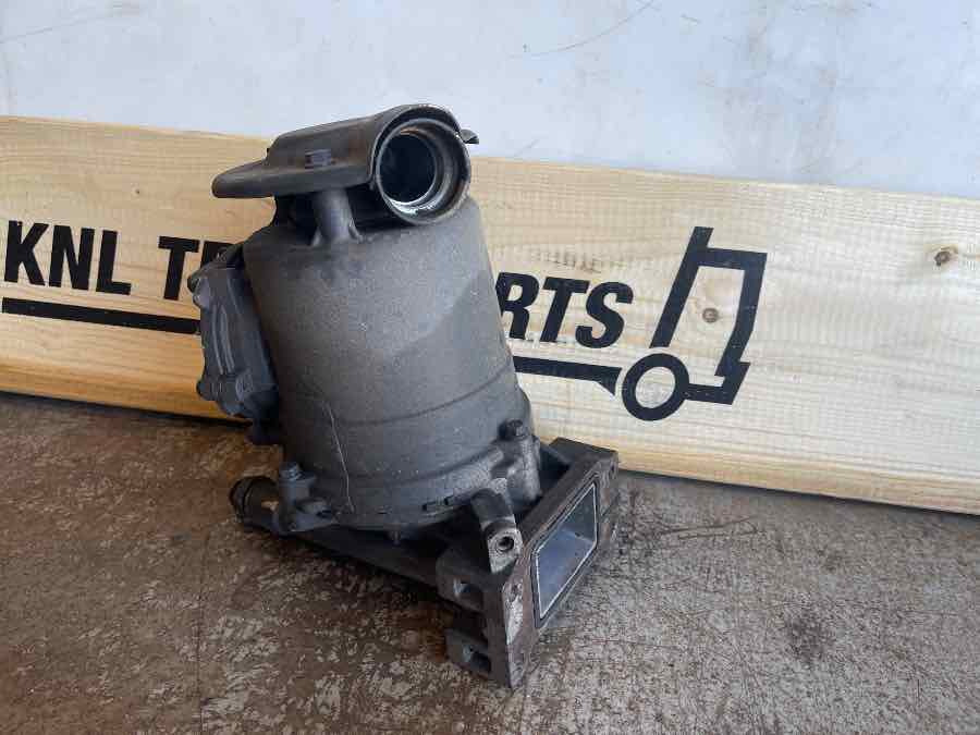 SCANIA OIL MIST SEPERATOR 1921821 - Motor y piezas para Camión: foto 2 SCANIA OIL MIST SEPERATOR 1921821 - Motor y piezas para Camión: foto 2