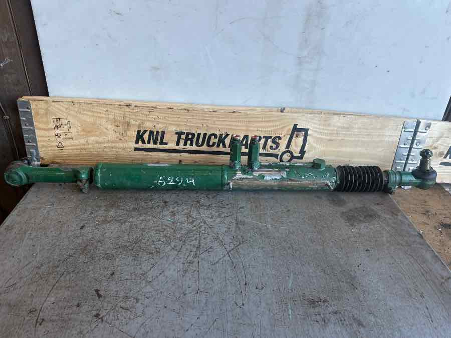 VOLVO STEERING CYLINDER 20741059 - Dirección para Camión: foto 1 VOLVO STEERING CYLINDER 20741059 - Dirección para Camión: foto 1